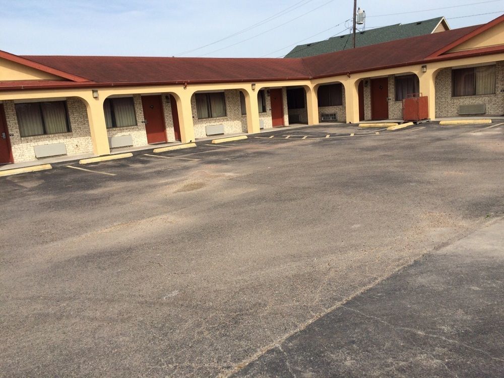 Executive Inn Robstown Exterior photo